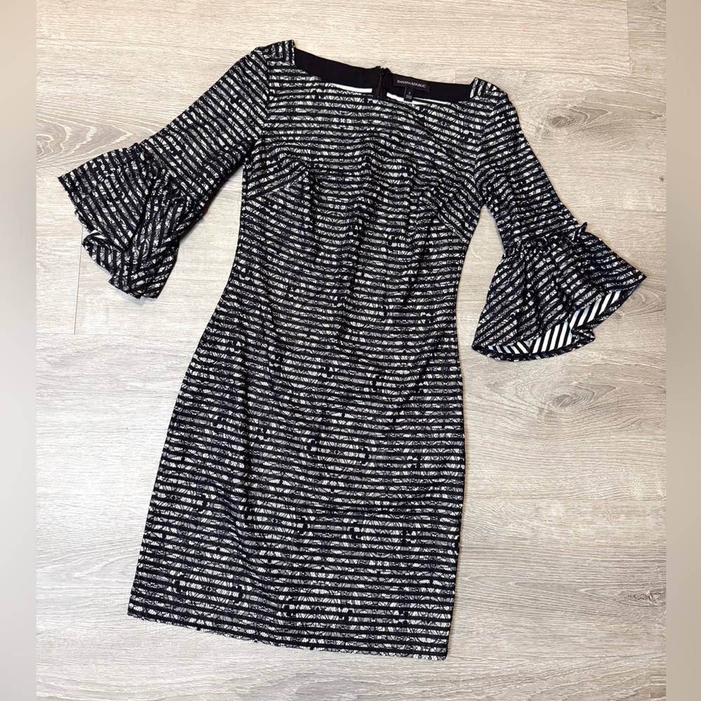 •BANANA REPUBLIC• DRESS